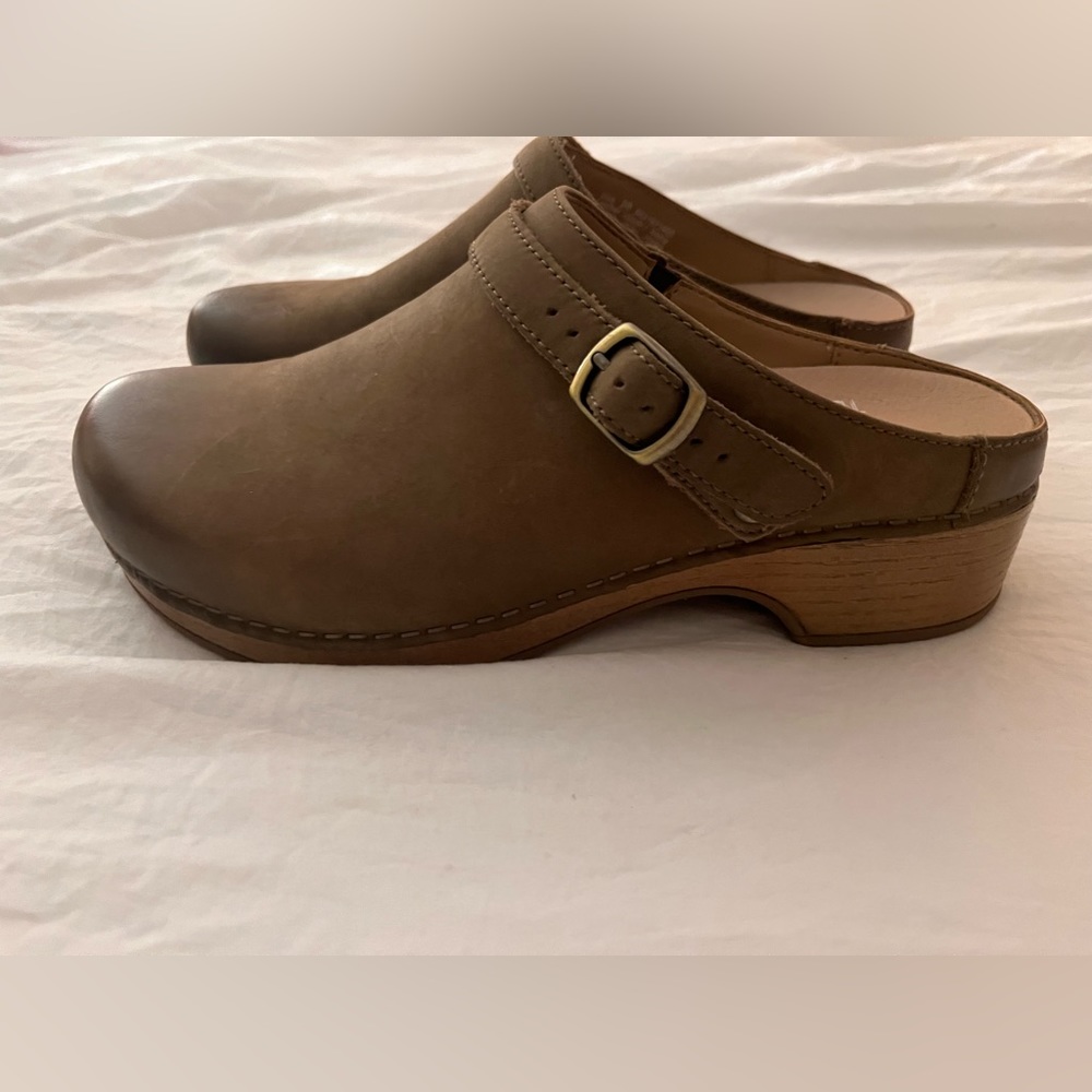 Dansko Berry Clogs size 38